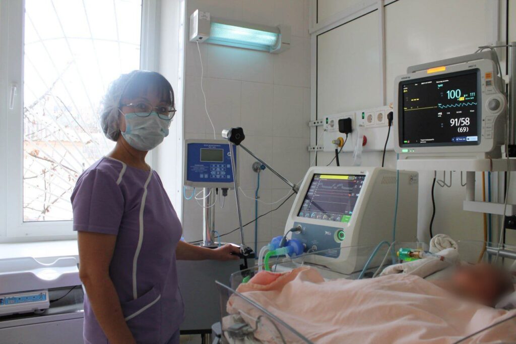 В родильный дом Клиники ЮУГМУ поступило новое оборудование для отделений реанимации и патологии новорождённых и недоношенных детей